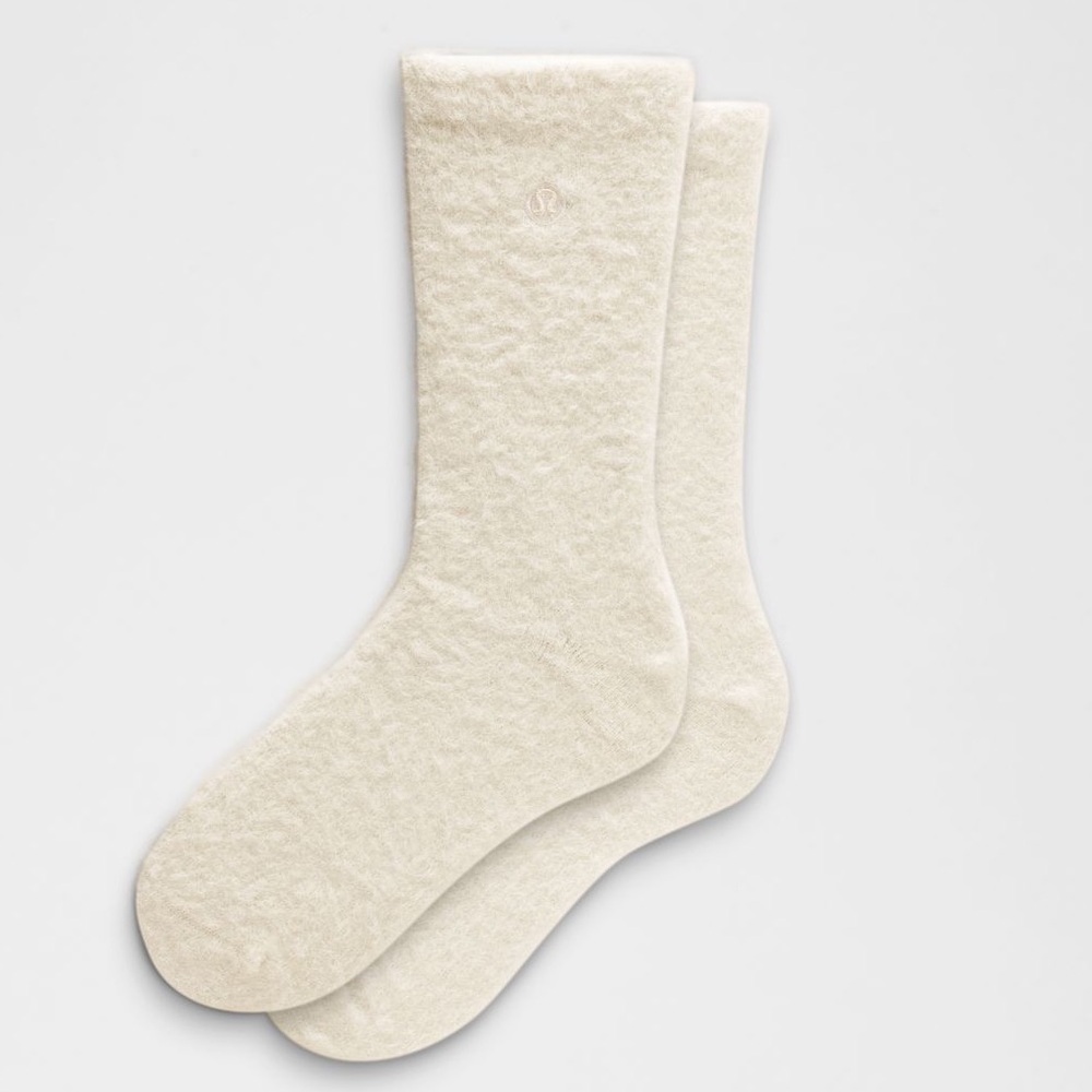 NWOT lululemon Unisex Fuzzy Crew Socks